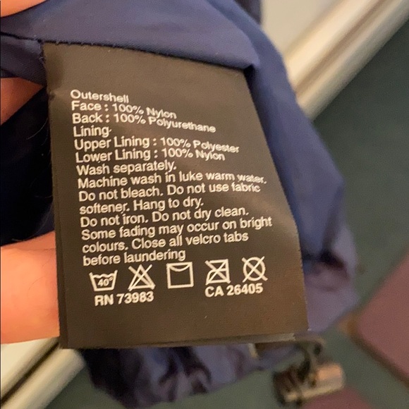 Helly Hansen rain jacket - Picture 9 of 9